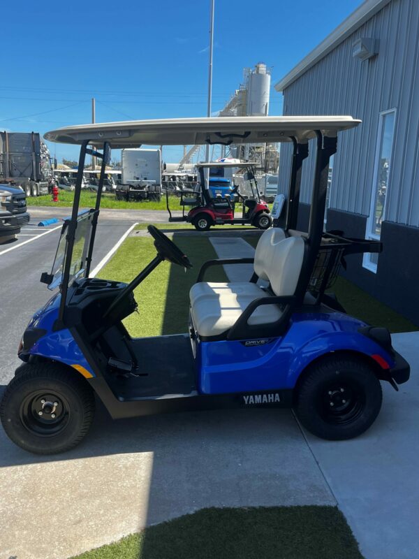 2023 Yamaha Drive2 PTV 2 Passenger - Image 2