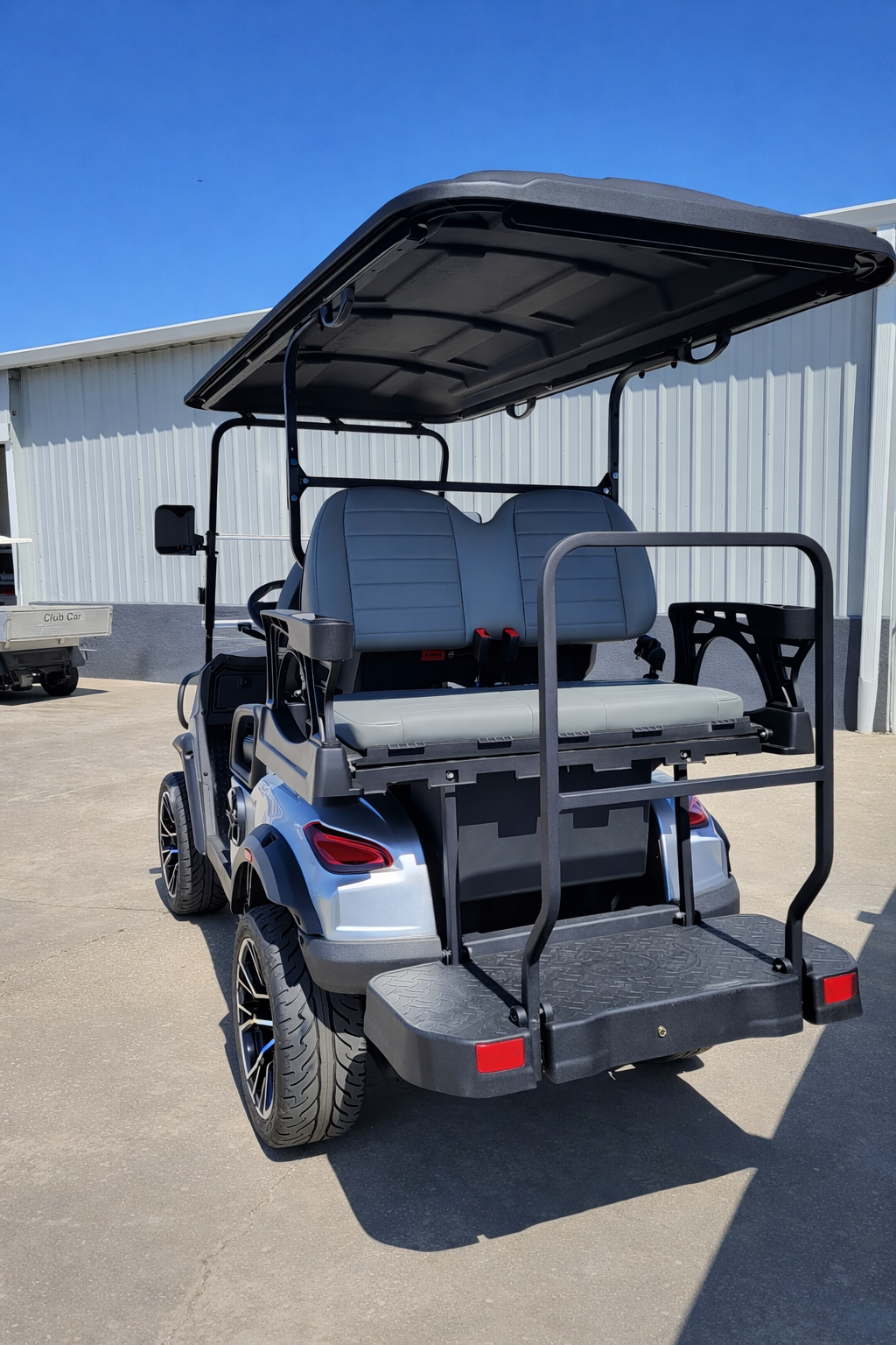 2026 Solana Model F 2+2 - Lithium - Image 4